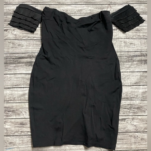 Womens small Glare little black dress sexy off the shoulder great condition mini - Picture 4 of 6